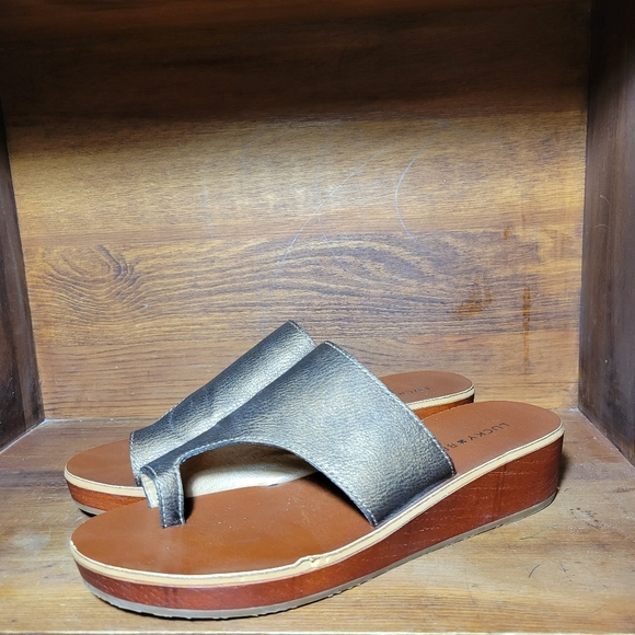Lucky Brand Slip-on Sandal 8M - Picture 3 of 6